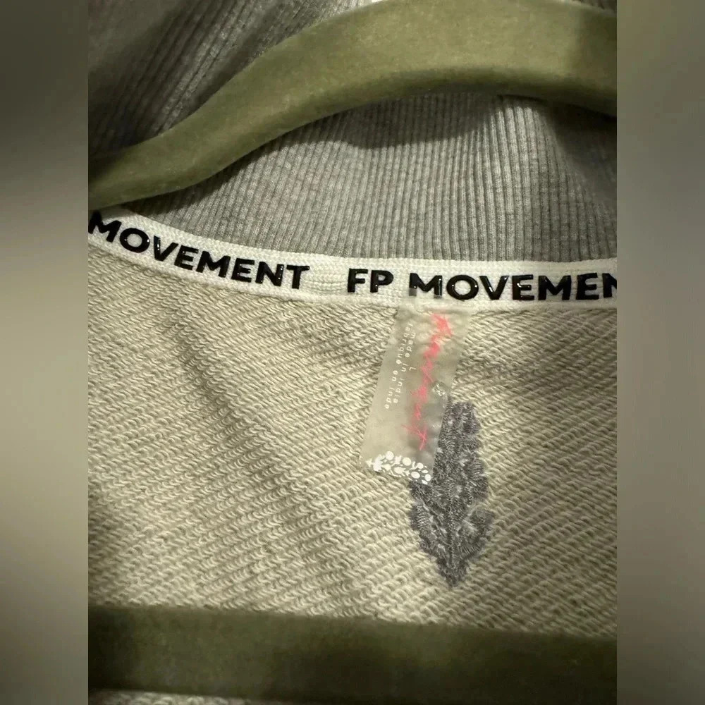 NWT FP Movement Valley Girl Sweatshirt - Picture 3 of 5
